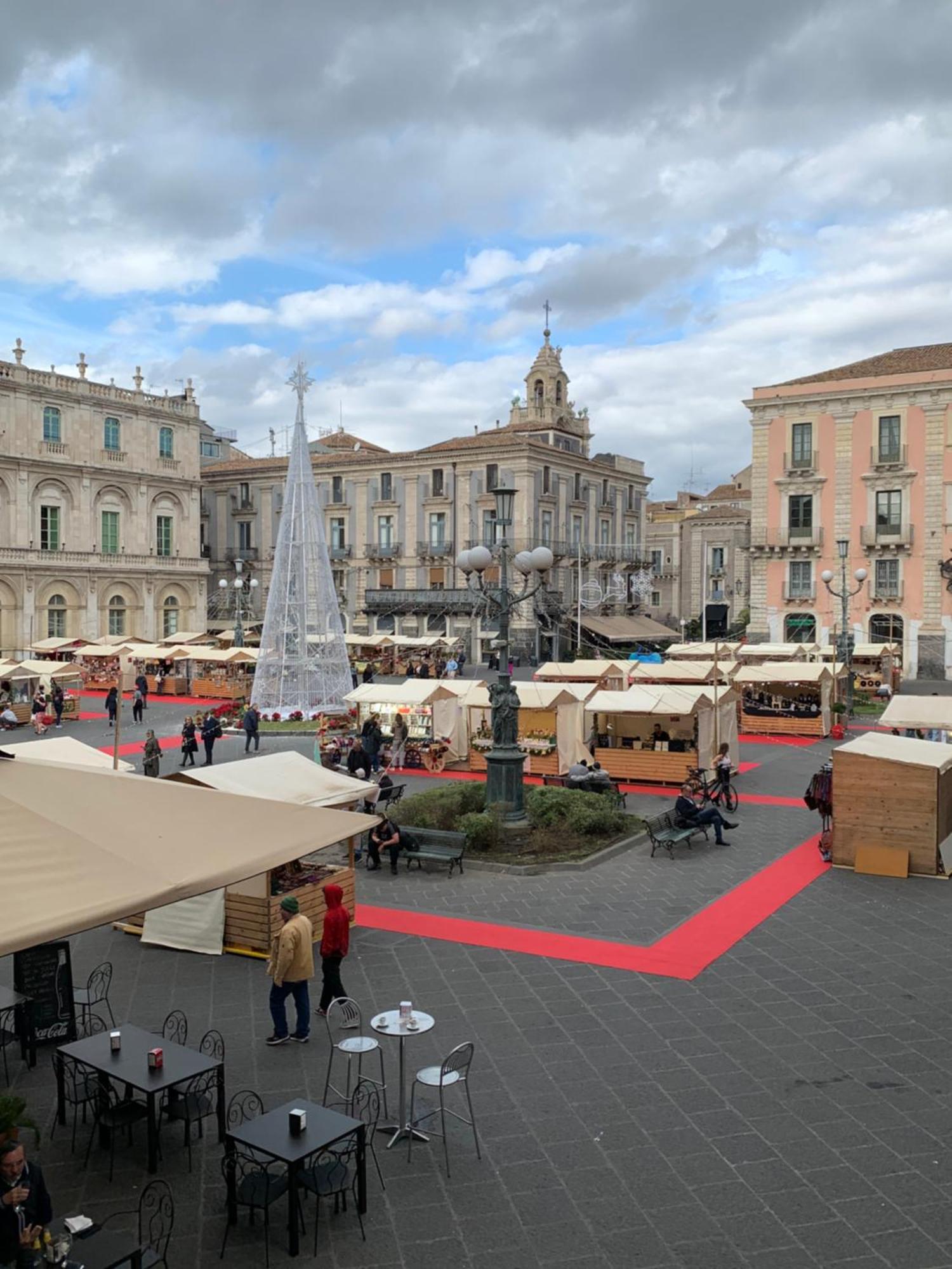La Suite Di Piazza Dell'Universita 카타니아 외부 사진